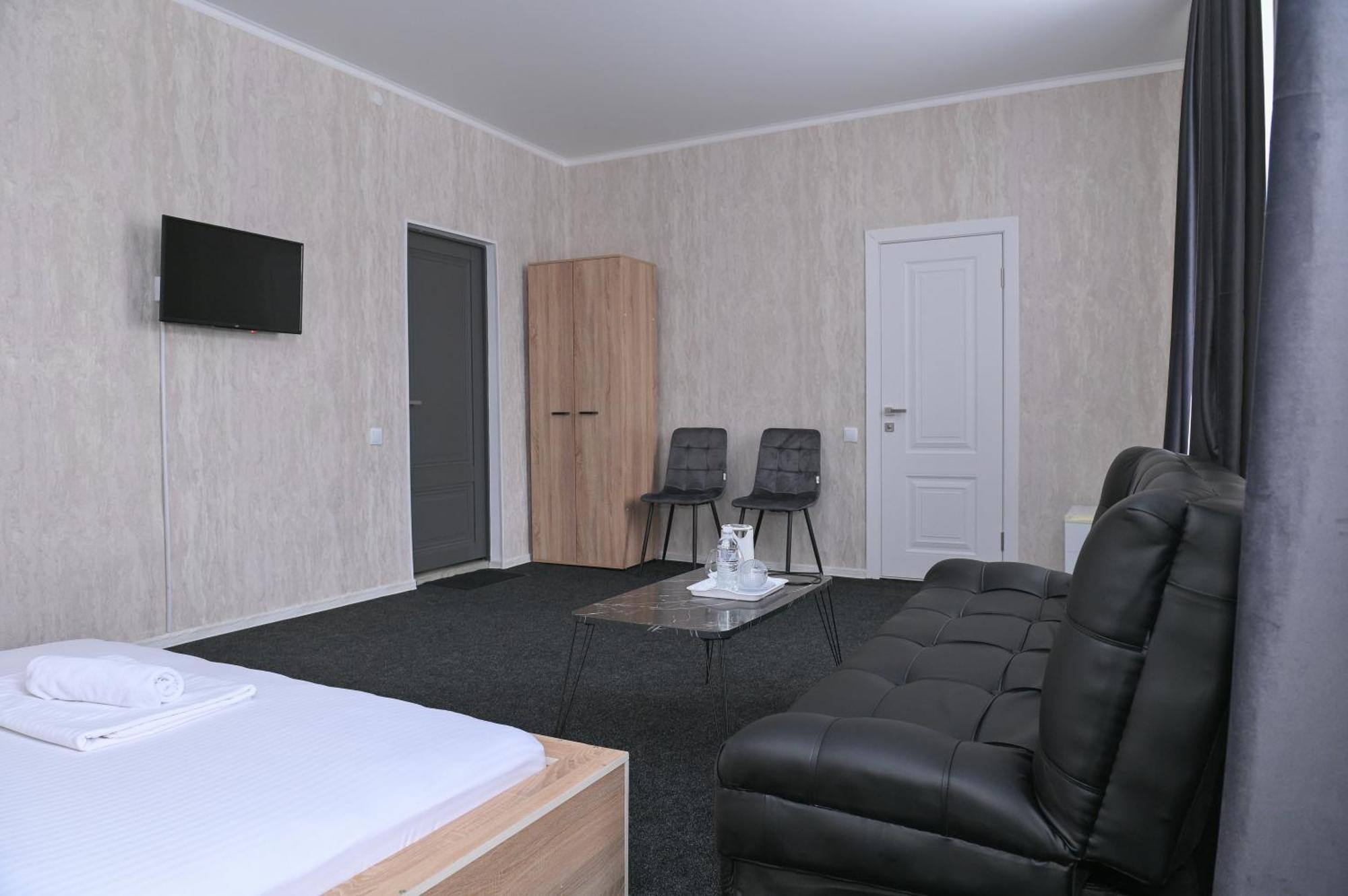 Hotel Fresh Aktobe Eksteriør billede