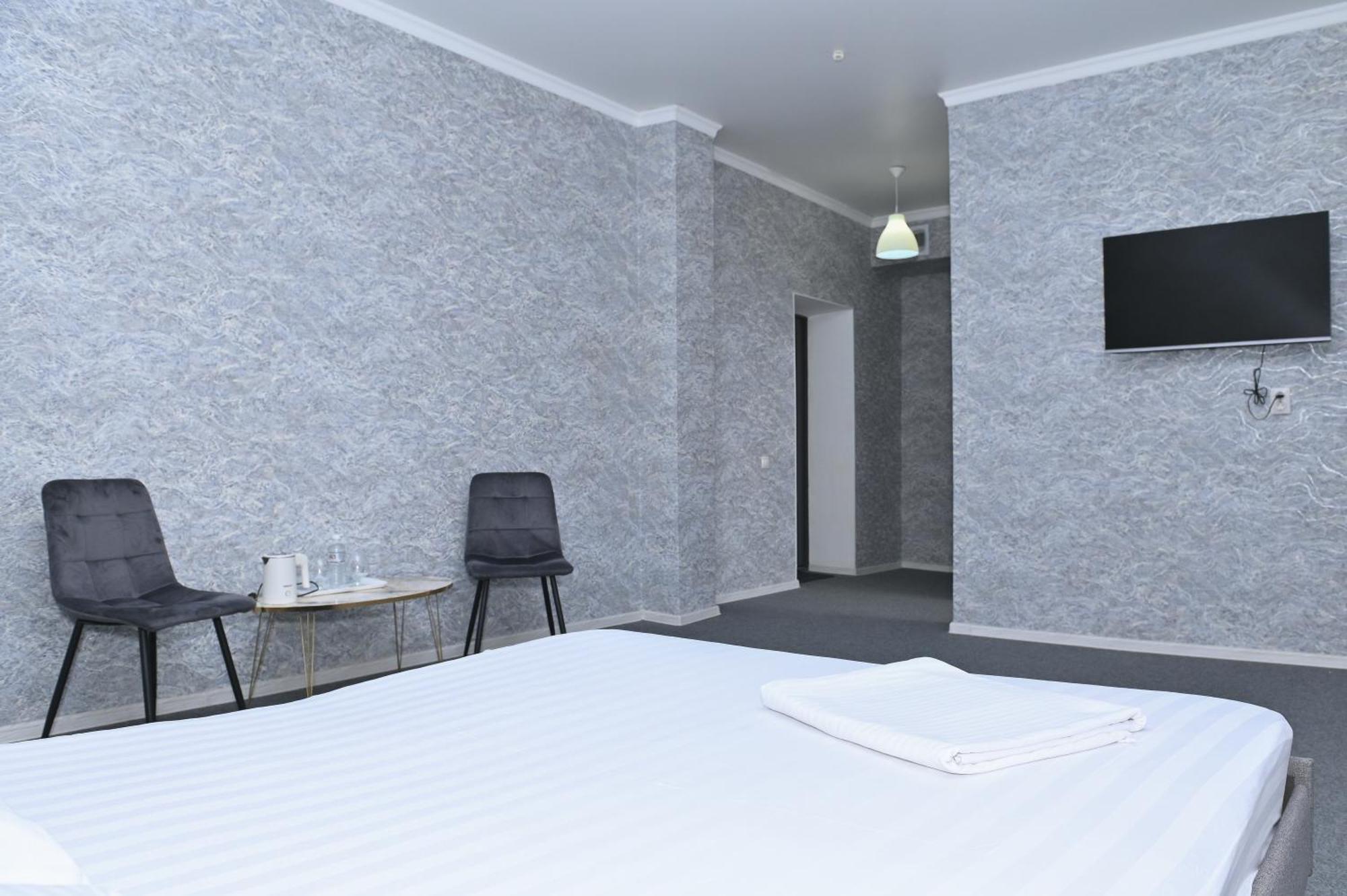 Hotel Fresh Aktobe Eksteriør billede